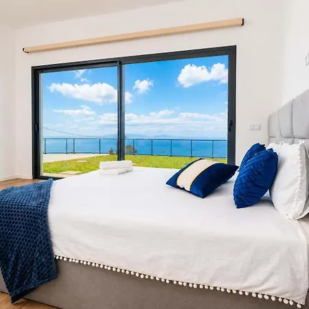 Coto House 23 Ocean View Вилла *